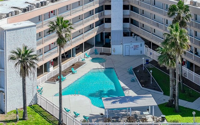 3938 Surfside Blvd Unit 3116, Corpus Christi, TX 78402 - community pool with a patio area