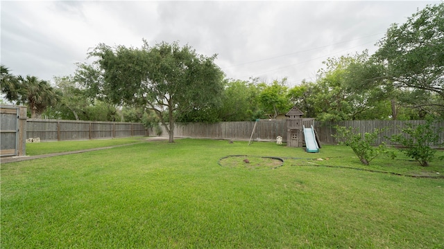 view of yard featuring a playground