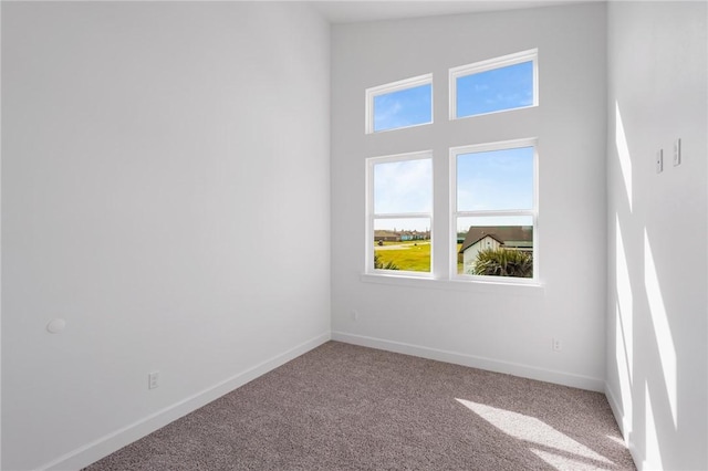 view of carpeted spare room