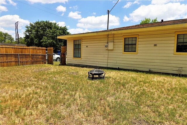 1017 E Huntington St, Beeville, TX 78102 - photo 32