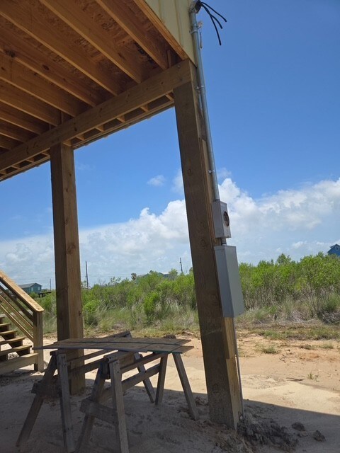 408 W Royal Oak Ln, Rockport, TX 78382 - photo 19