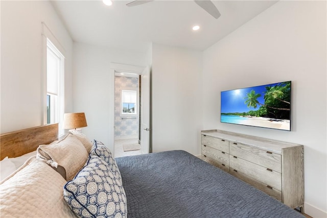 bedroom featuring ceiling fan