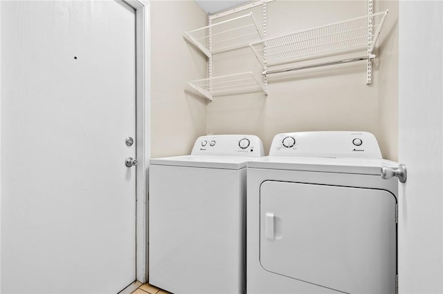 1522 W Nelson Ave, Aransas Pass, TX 78336 - washroom featuring washer and clothes dryer