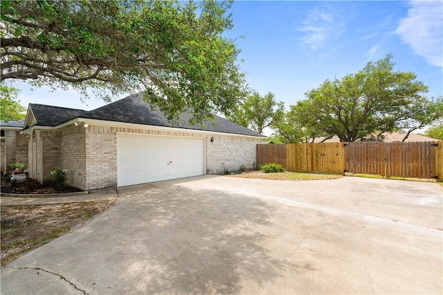 112 S Sierra Woods Dr, Rockport, TX 78382 - photo 3