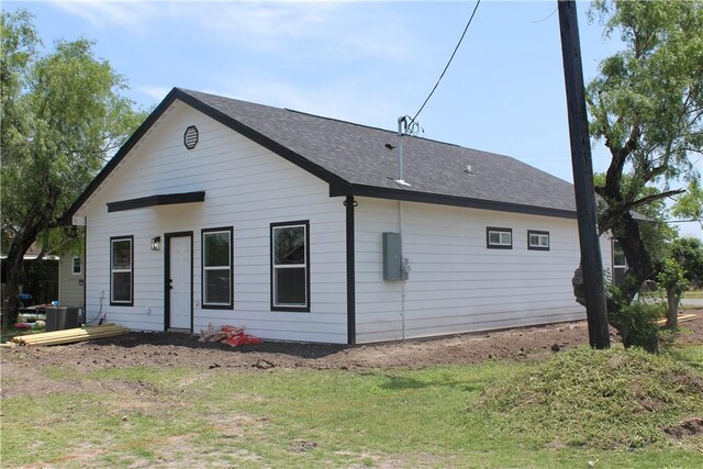 112 S Vasquez, Orange Grove, TX 78372 - photo 23