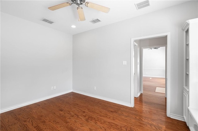 108 Black Diamond, Portland, TX 78374 - unfurnished room with wood finished floors, a ceiling fan, baseboards, and recessed lighting