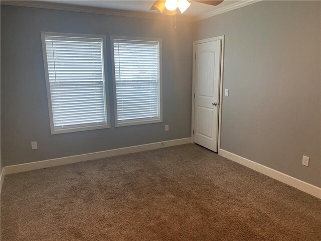 full bathroom with shower / tub combo with curtain, vanity, and toilet