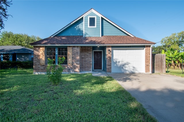 view of front facade featuring a garage and a front yard