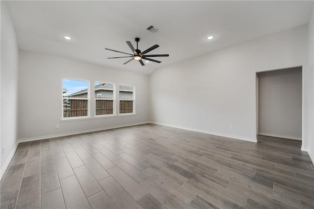 unfurnished room with ceiling fan