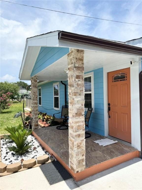 2774 Dallas Ave, Ingleside, TX 78362 - view of entrance to property
