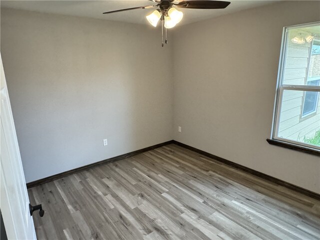 601 Mesquite St, George West, TX 78022 - photo 9