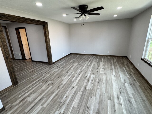 601 Mesquite St, George West, TX 78022 - photo 4