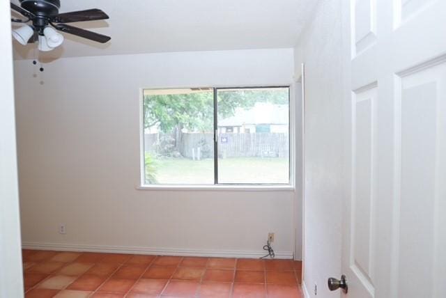 327 Birchwood Dr, Kingsville, TX 78363 - photo 15