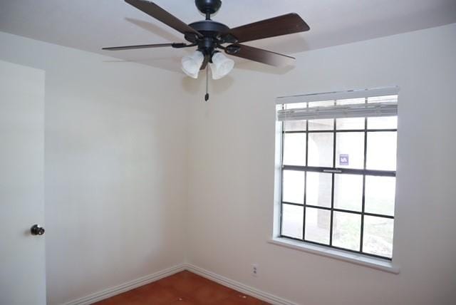 327 Birchwood Dr, Kingsville, TX 78363 - photo 10