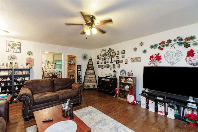 304 E Richard Garcia St, Driscoll, TX 78351 - photo 16