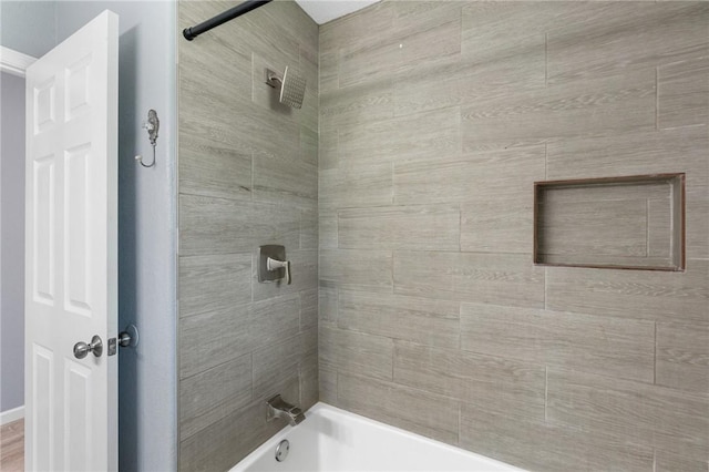 116 Daniel Moore St, Portland, TX 78374 - full bath featuring tub / shower combination