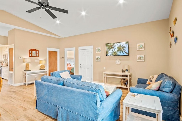 living area with lofted ceiling, light wood-style flooring, ceiling fan, and recessed lighting