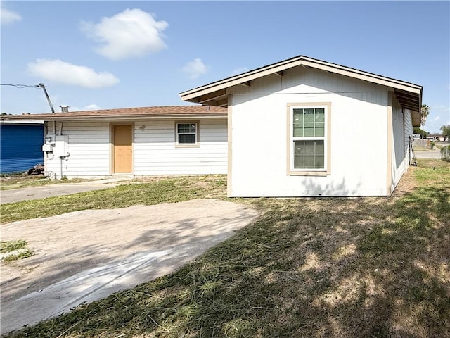 1021 Dona Dr, Corpus Christi, TX 78407 - view of ranch-style home