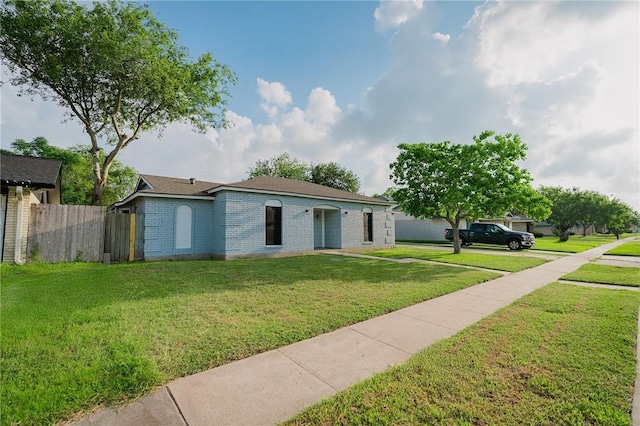 3809 Capri Dr, Corpus Christi, TX 78415 - ranch-style house featuring brick siding