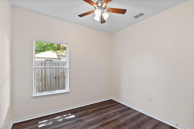 2201 Morris St, Corpus Christi, TX 78405 - empty room featuring dark wood-type flooring and a ceiling fan