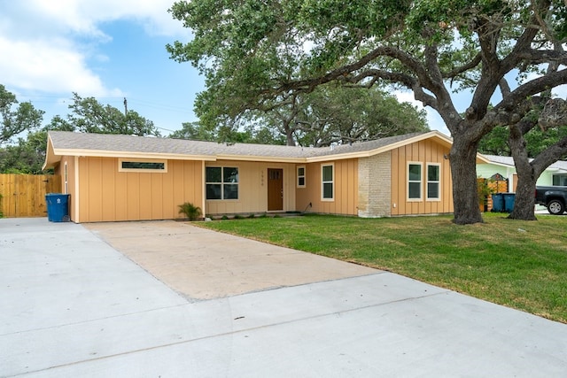 1906 Cochran Ln, Rockport, TX 78382 - photo 4