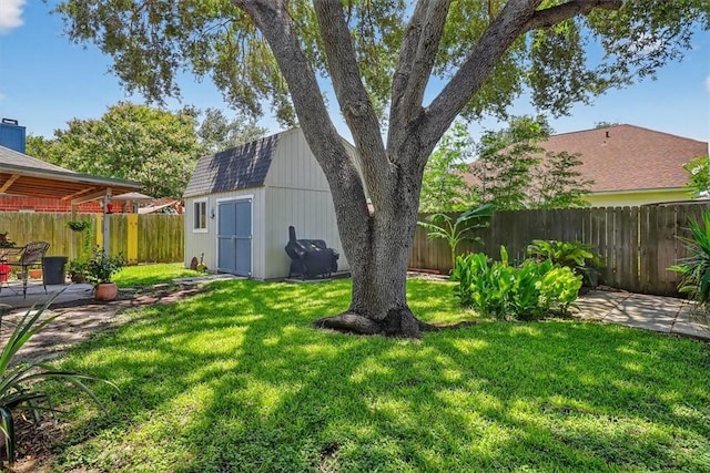 7609 Stony Brook Dr, Corpus Christi, TX 78413 - fenced backyard with a patio area and a shed