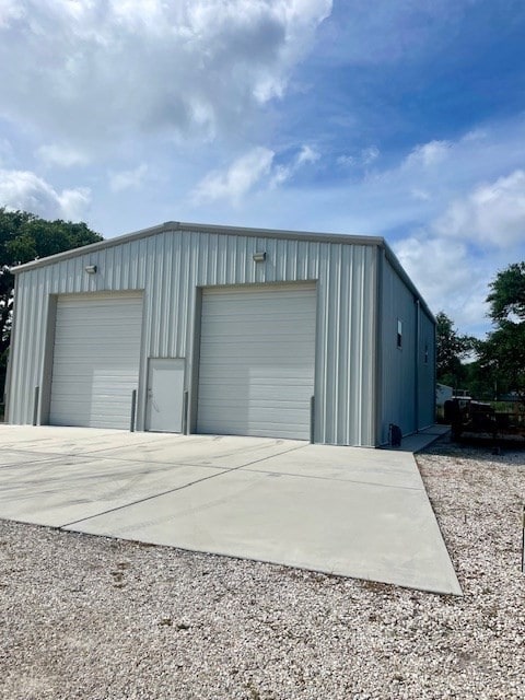 705 Monkey Rd, Rockport, TX 78382 - view of detached garage