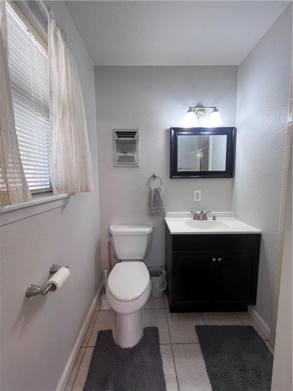 5825 San Saba Dr, Corpus Christi, TX 78407 - bathroom featuring tile patterned flooring and vanity