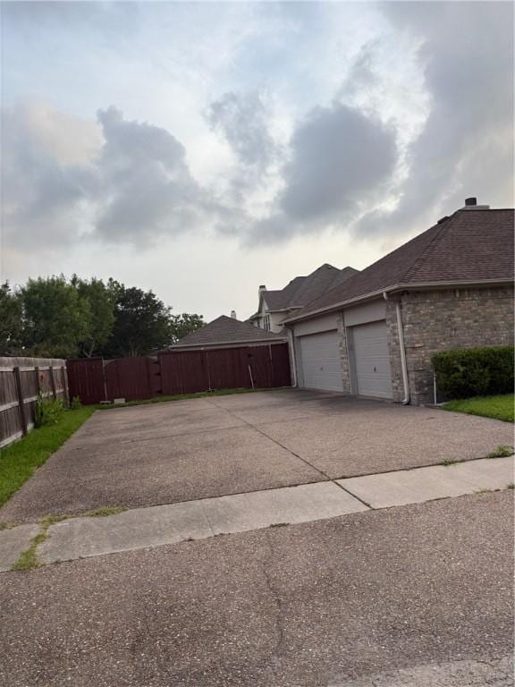 7502 Lourdes St, Corpus Christi, TX 78414 - photo 4