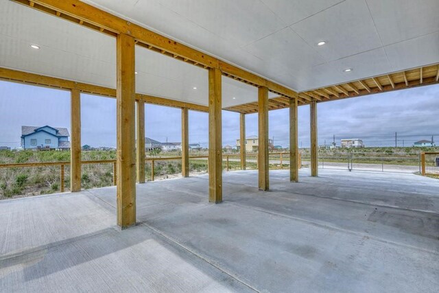 370 W Misty Oak W, Rockport, TX 78382