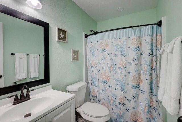 370 W Misty Oak W, Rockport, TX 78382