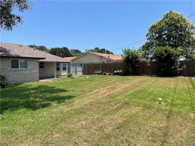 4513 Snead Dr, Corpus Christi, TX 78413 - view of yard