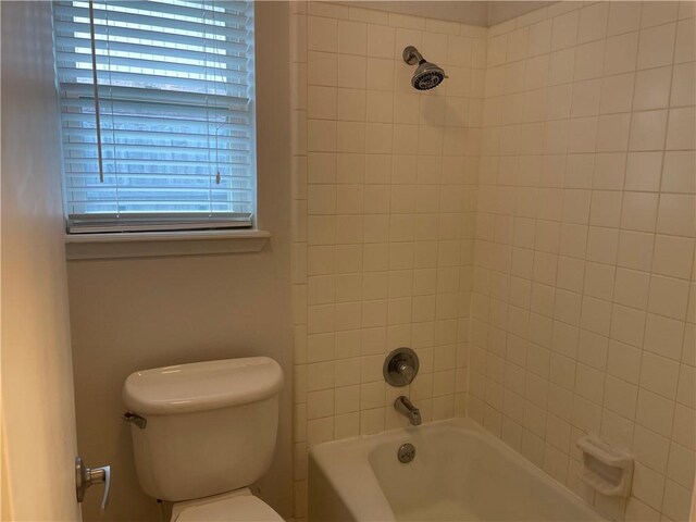4513 Snead Dr, Corpus Christi, TX 78413 - full bath featuring toilet and shower / bathtub combination