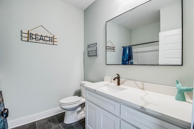 bathroom featuring tile patterned flooring, baseboards, vanity, toilet, and a shower with shower curtain