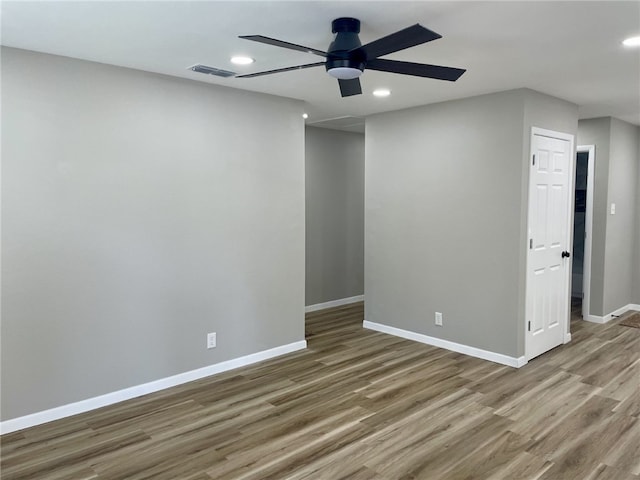4917 Arlene Dr, Corpus Christi, TX 78411 - unfurnished room with ceiling fan, wood finished floors, baseboards, and recessed lighting