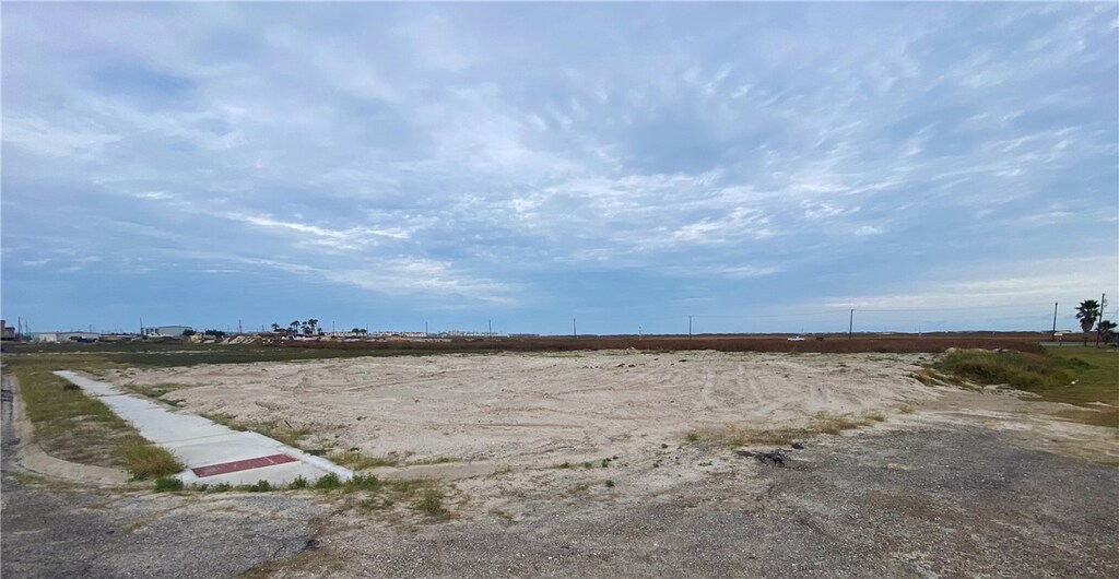 15678 Palmira Ave, Corpus Christi, TX 78418