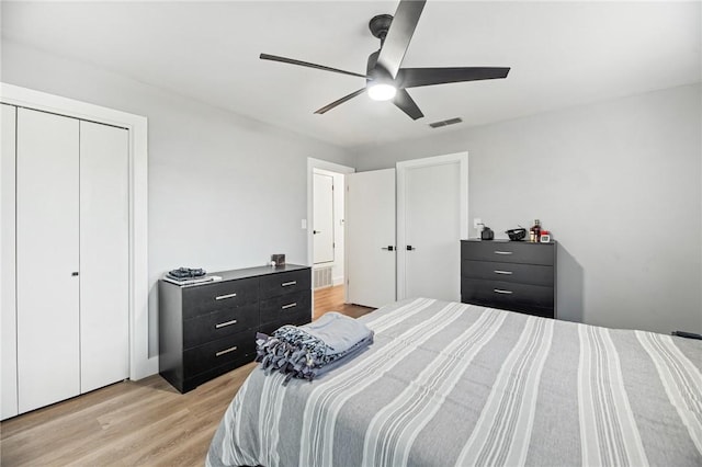 1406 Hwy 72, Three Rivers, TX 78071 - bedroom with light wood finished floors, ceiling fan, and a closet