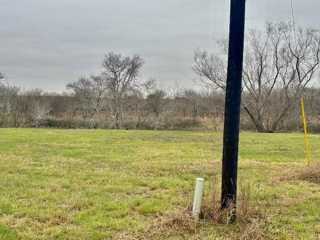 105 Voglesang, George West, TX 78022 - photo 25