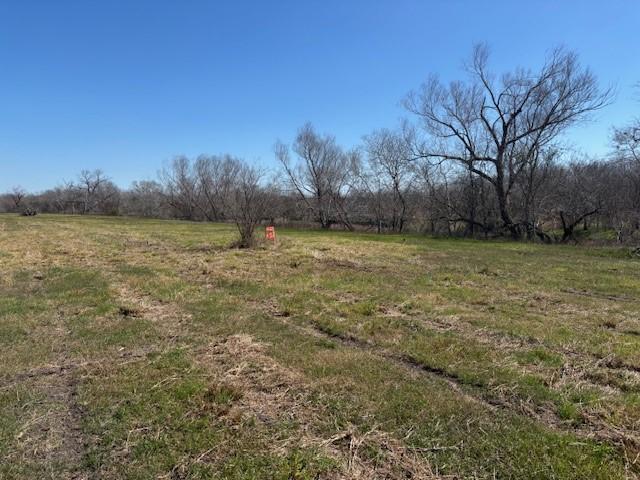 105 Voglesang, George West, TX 78022 - photo 14