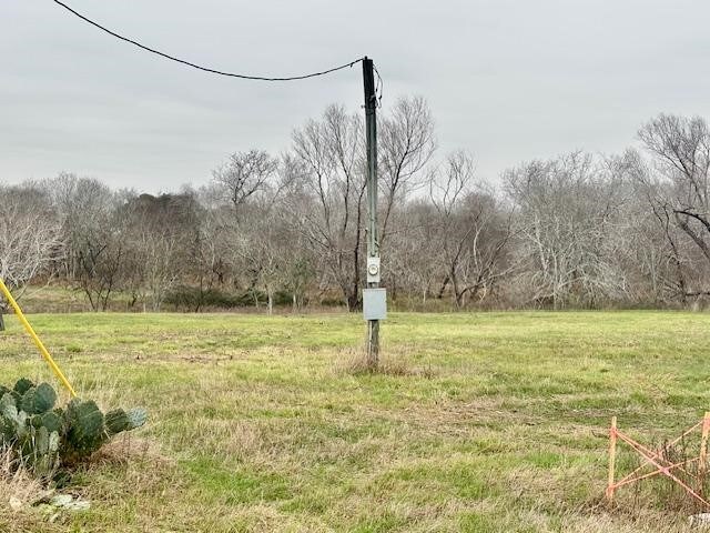 105 Voglesang, George West, TX 78022 - photo 24
