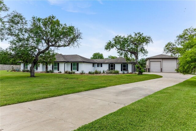 4069 Bobwhite, Robstown, TX 78380 - photo 2