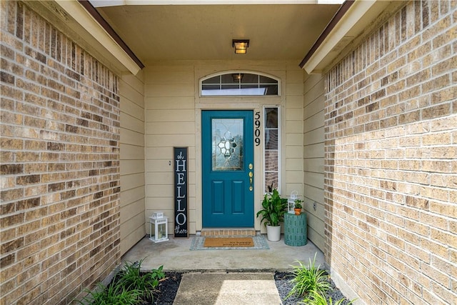5909 Sutherland Dr, Corpus Christi, TX 78414 - entrance to property with brick siding