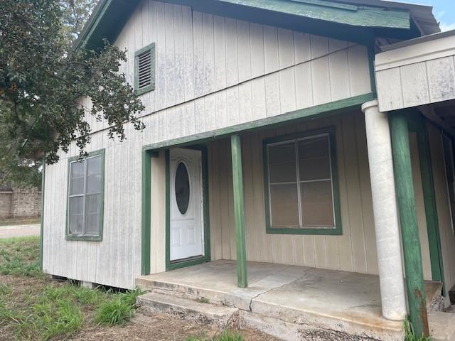 502 E Linar St, Hebbronville, TX 78361 - photo 3