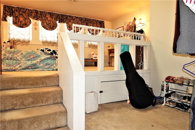 bedroom featuring carpet floors