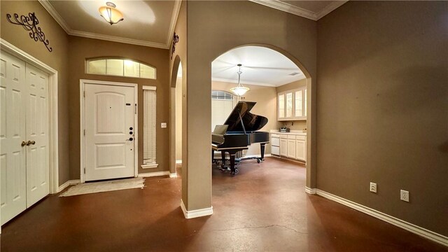 5906 Lindenwood Dr, Corpus Christi, TX 78414 - foyer entrance featuring crown molding