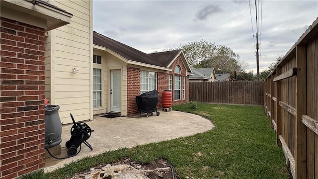 5906 Lindenwood Dr, Corpus Christi, TX 78414 - view of yard featuring a patio