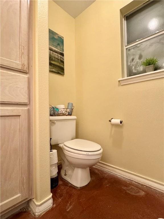 5906 Lindenwood Dr, Corpus Christi, TX 78414 - bathroom featuring toilet