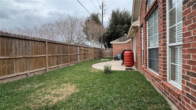 5906 Lindenwood Dr, Corpus Christi, TX 78414 - view of yard with a patio