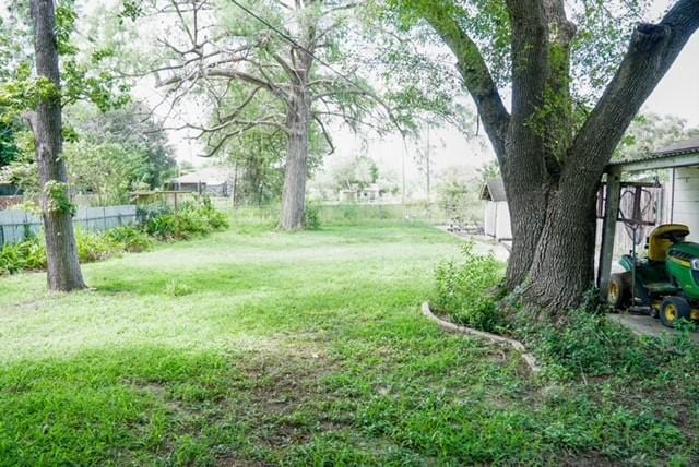 413 W Bennett St, Falfurrias, TX 78355 - photo 4
