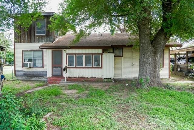 413 W Bennett St, Falfurrias, TX 78355 - photo 3